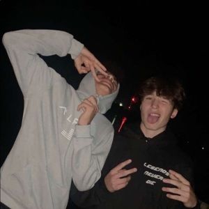 Meet your Posher, Peter